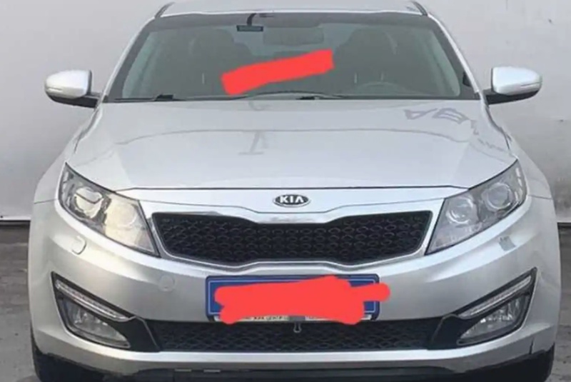 Лобовое стекло от Kia K5
